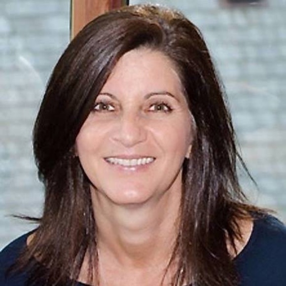 Meet your Posher, Anita - Picture 1 of 1